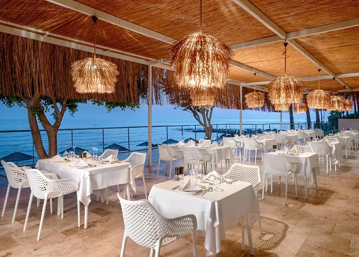 מלון Yalihan Aspendos 4*